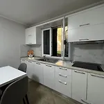 Premium Jonufer * Vlorë