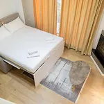 Premium Jonufer Vlorë