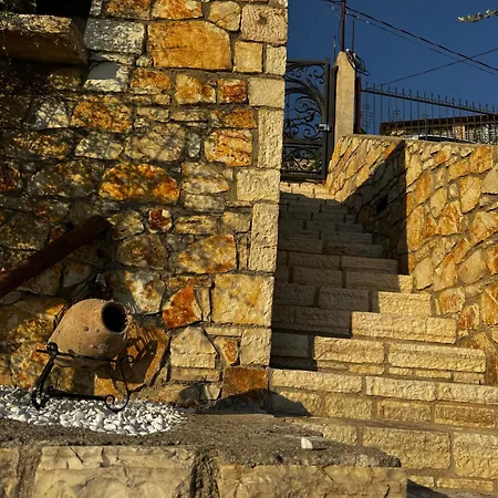 Premium Jonufer Vlore